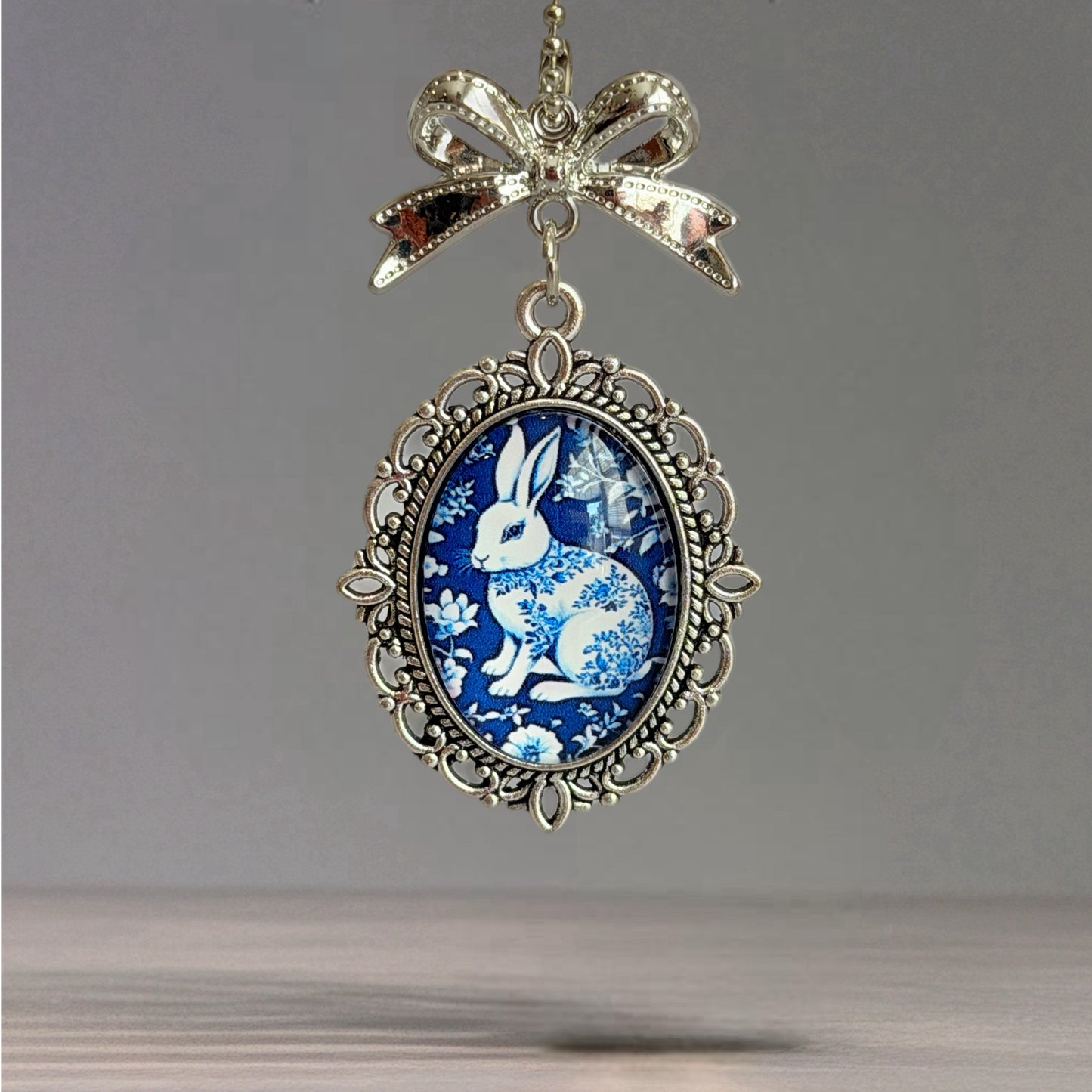 Heirloom Bunny Charm - Tumbler Charm