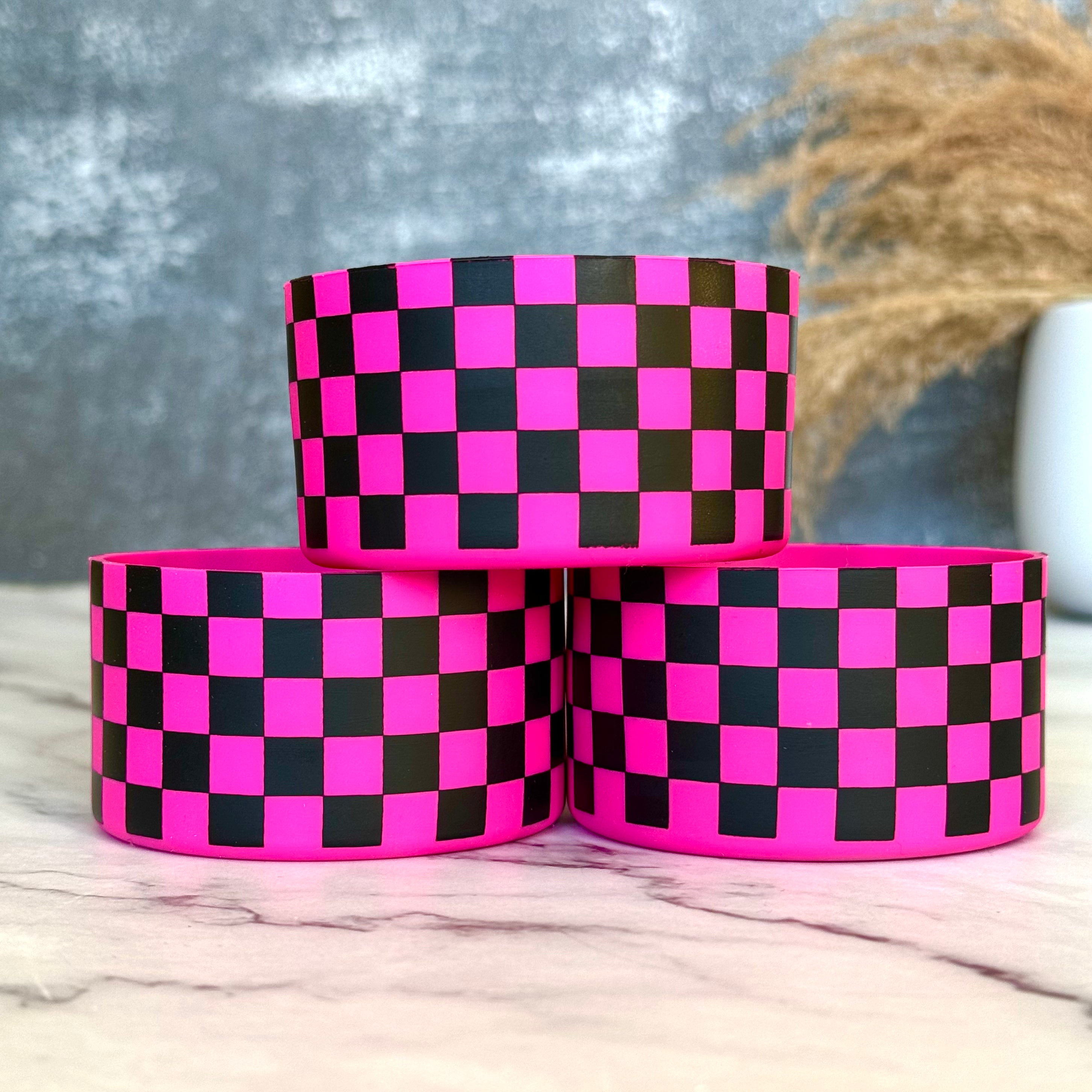 BHB Exclusive: 40 Oz Pink Checkered Tumbler