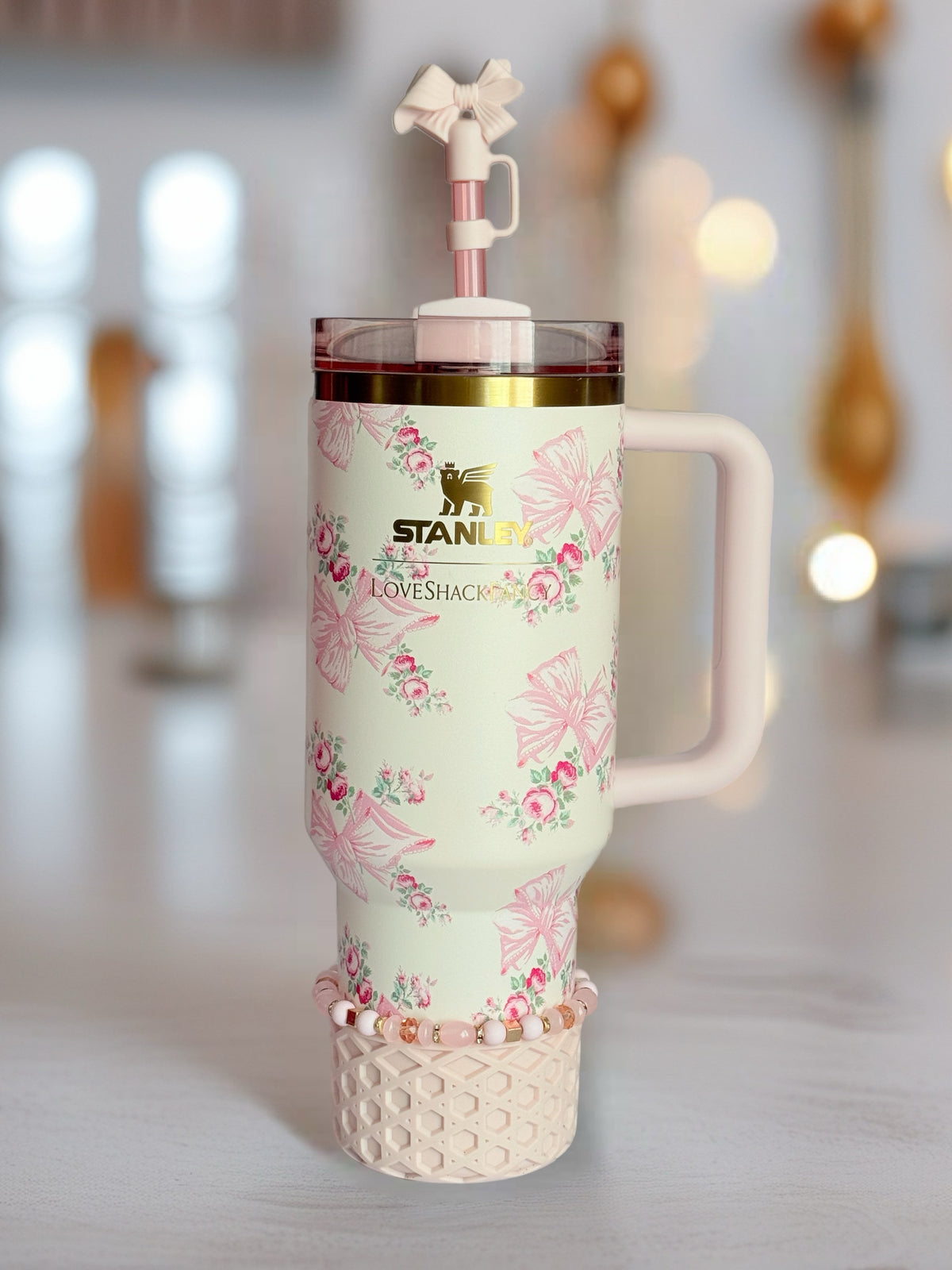 Dainty Daydream Tumbler Bracelet, view 3, fits BrüMate