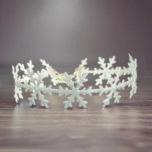 Silver Snowflakes Tumbler Bracelet