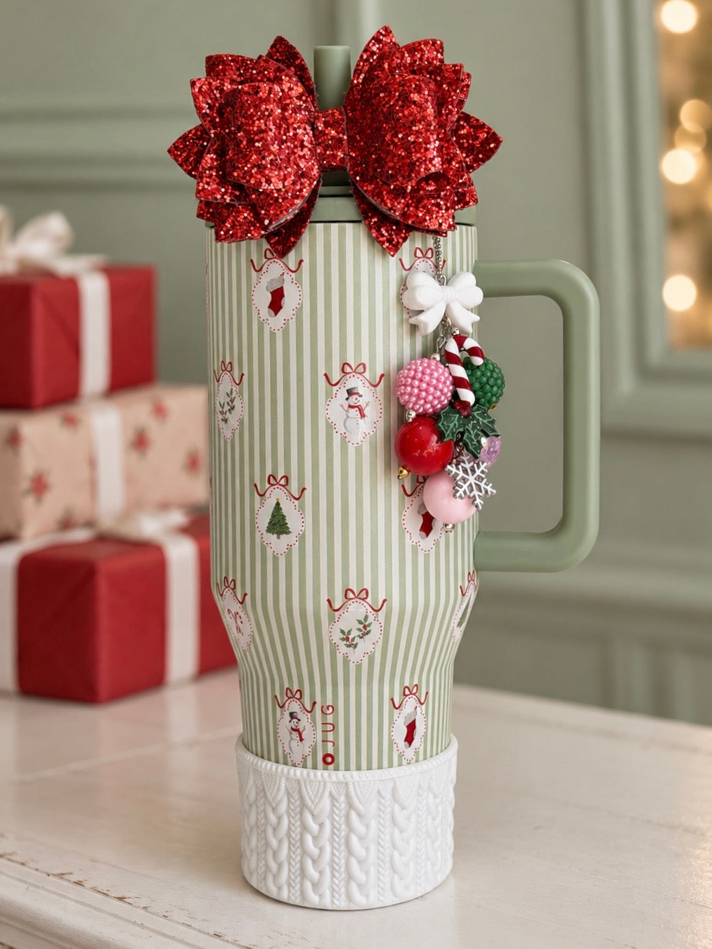 Deck The Halls Deluxe Bauble Charm