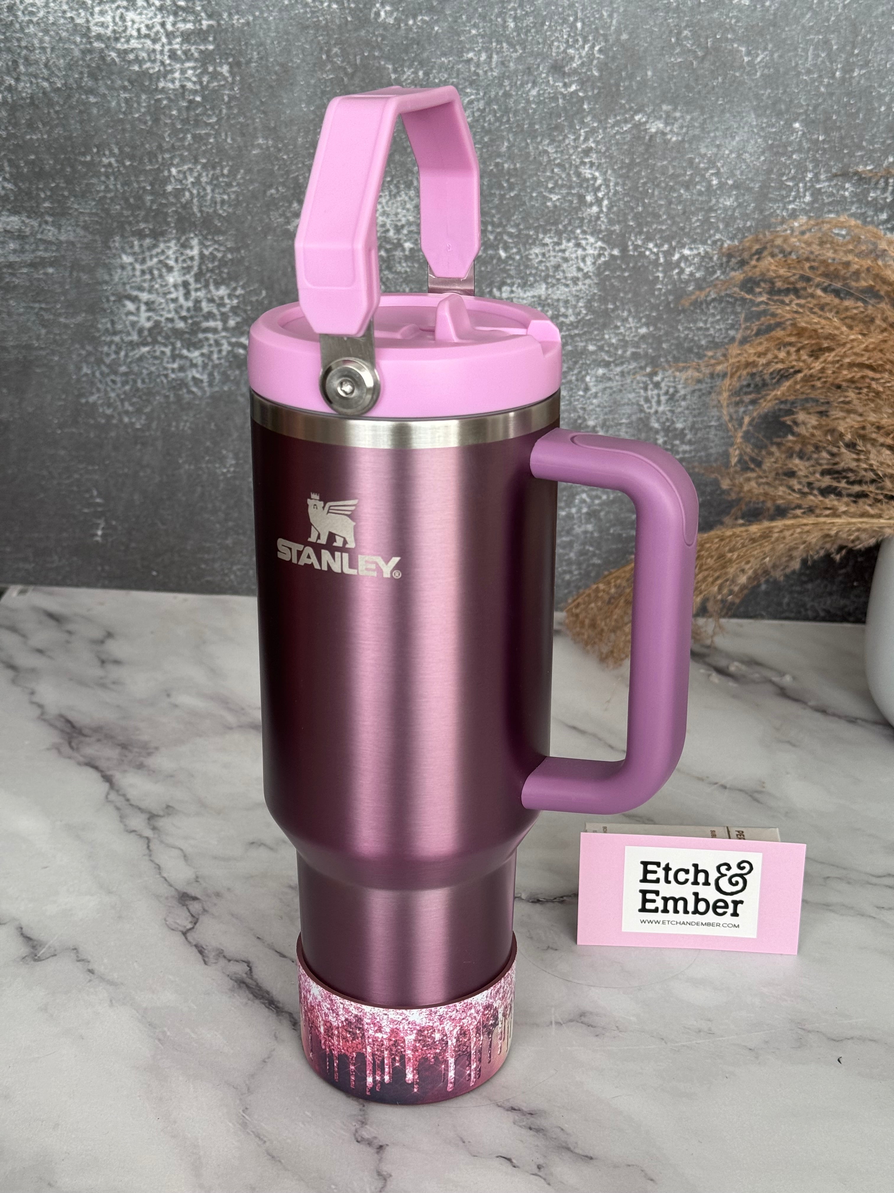 Pink stanley cup deals with handle on top