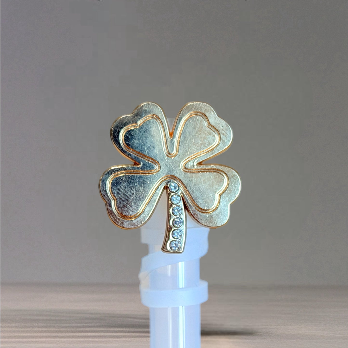Gold Clover Straw Topper