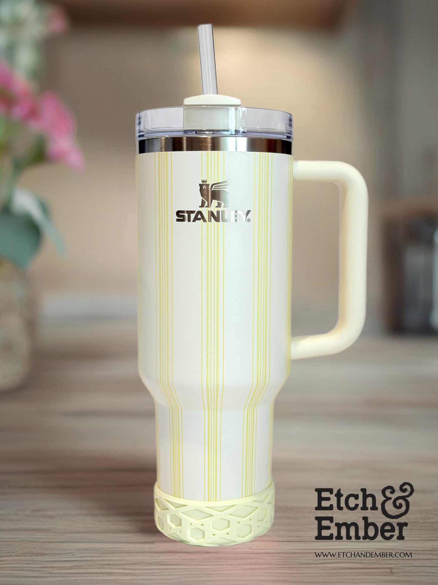 Stanley Cup Boot – Buttercream 2.75" Shorty Waffle Boots™