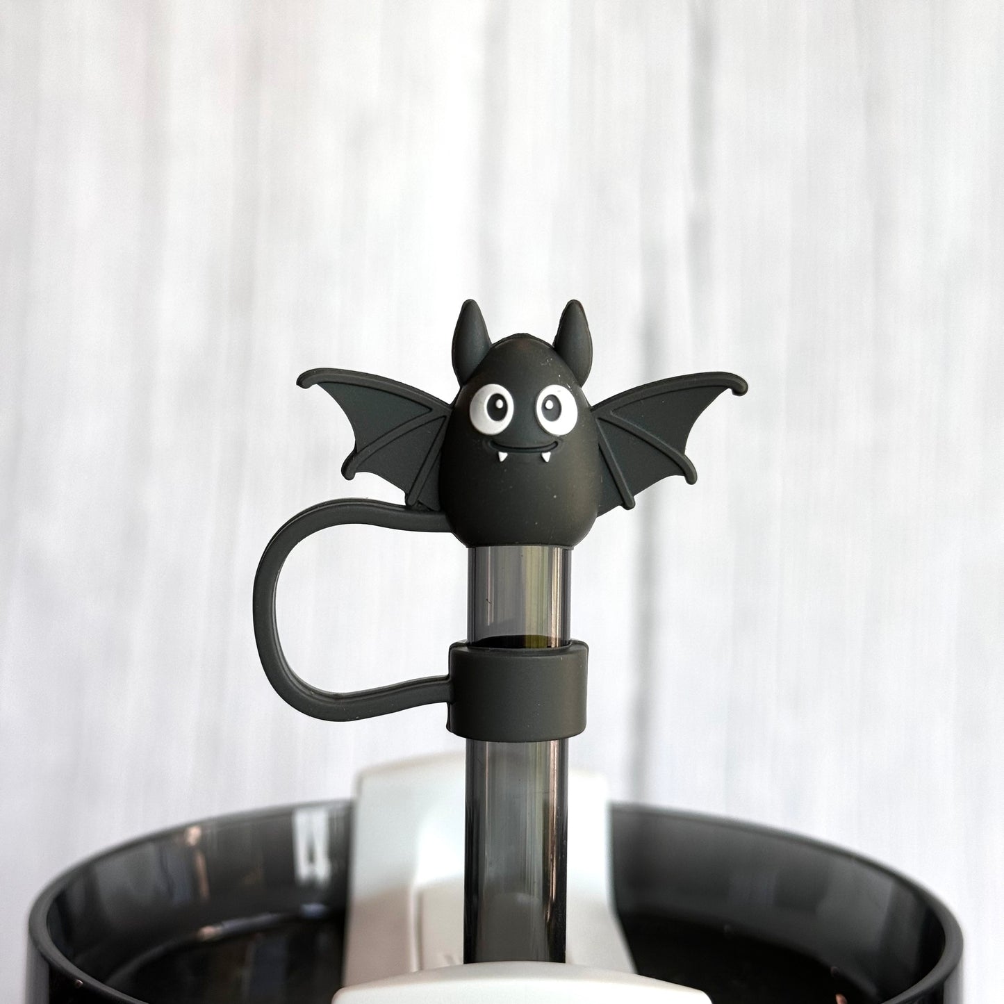 Cutie Bat Straw Topper