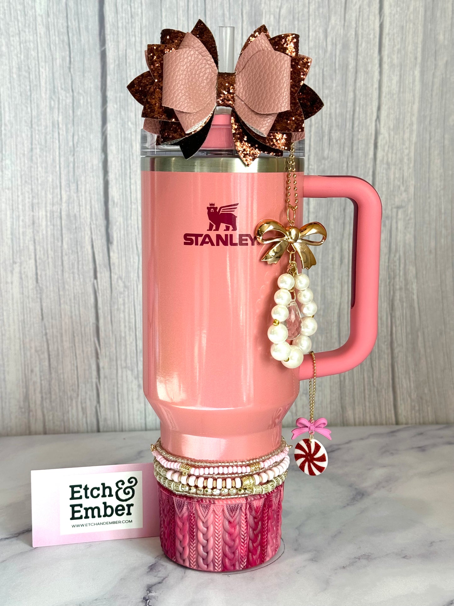 Antique Pink Glitter Tumbler Bow