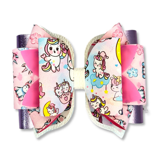 Unicorn Deluxe Tumbler Bow