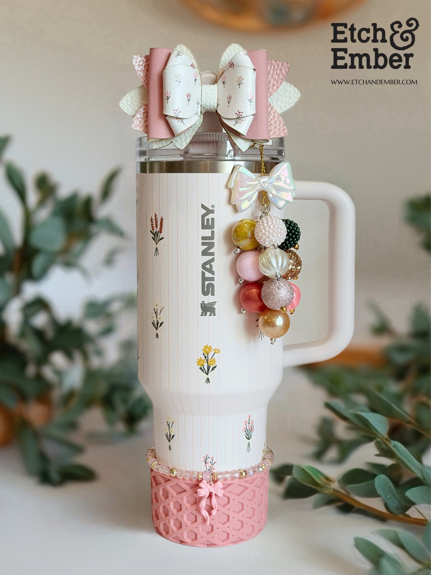 Flower Bouquets Tumbler Bow