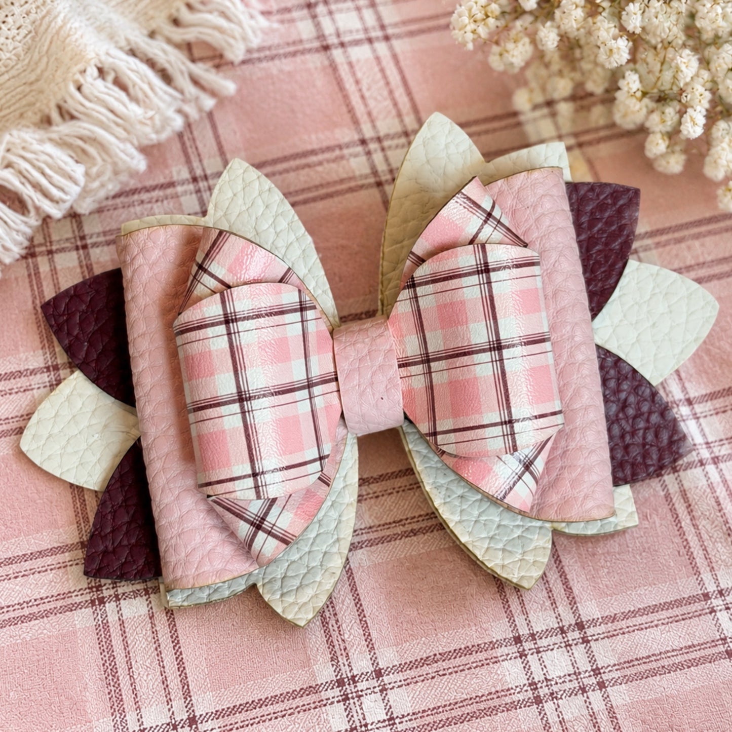 Pillow Talk Plaid VersaBow™ Universal Tumbler Bow