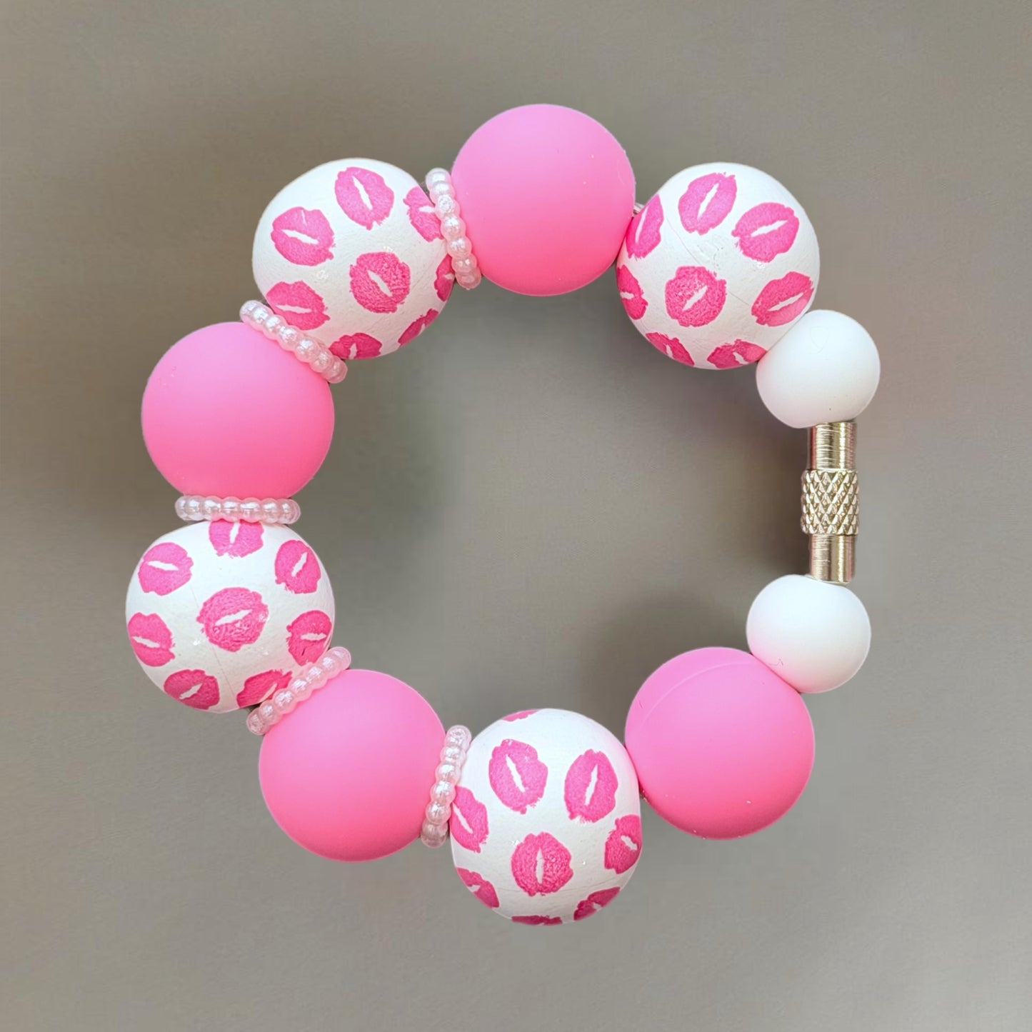 Kiss Me Pink Handle Bracelet - Tumbler Handle Charm