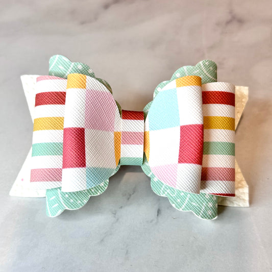 Colored Checkers Tumbler Bow