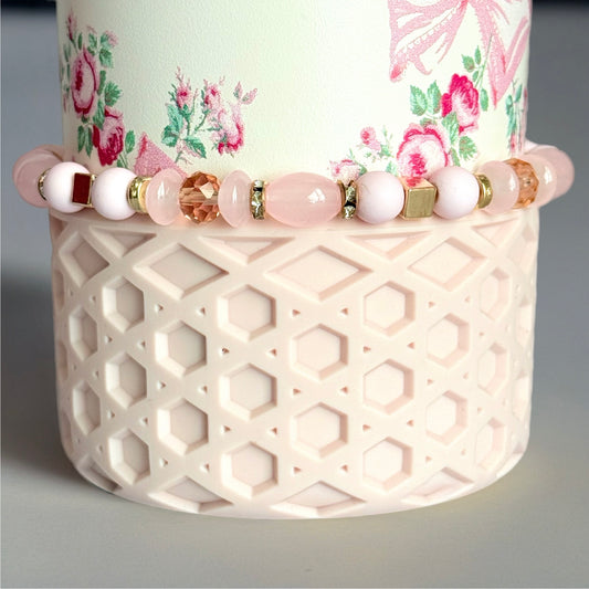 Dainty Daydream Tumbler Bracelet
