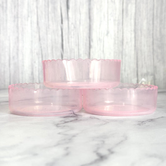 Baby Pink Tinted scallop shorty silicone tumbler boot – front view