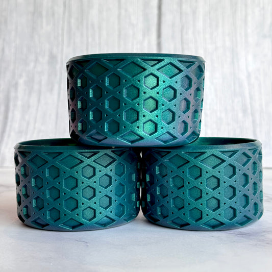 Balsam Glow waffle silicone tumbler boot – front view
