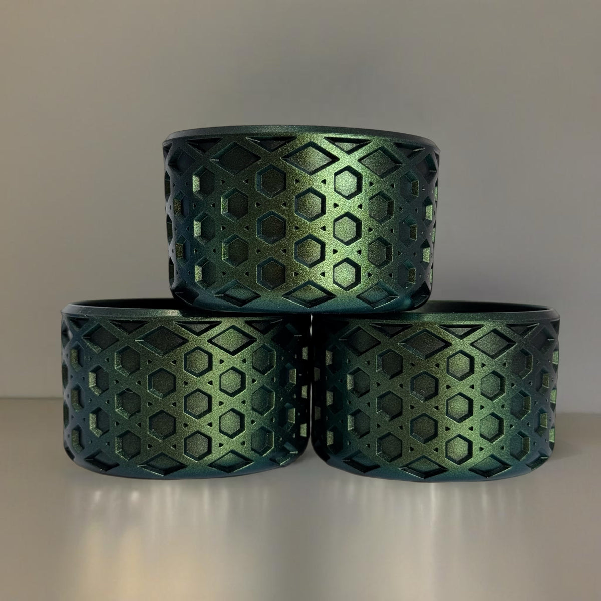 Emerald shimmer waffle silicone tumbler boot – front view