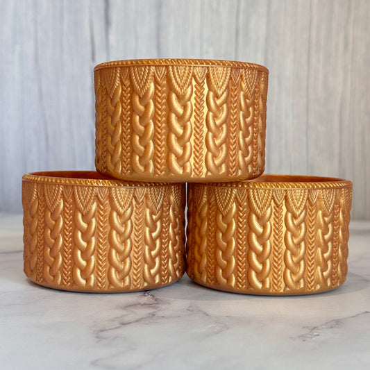 Gold macrame silicone tumbler boot – front view