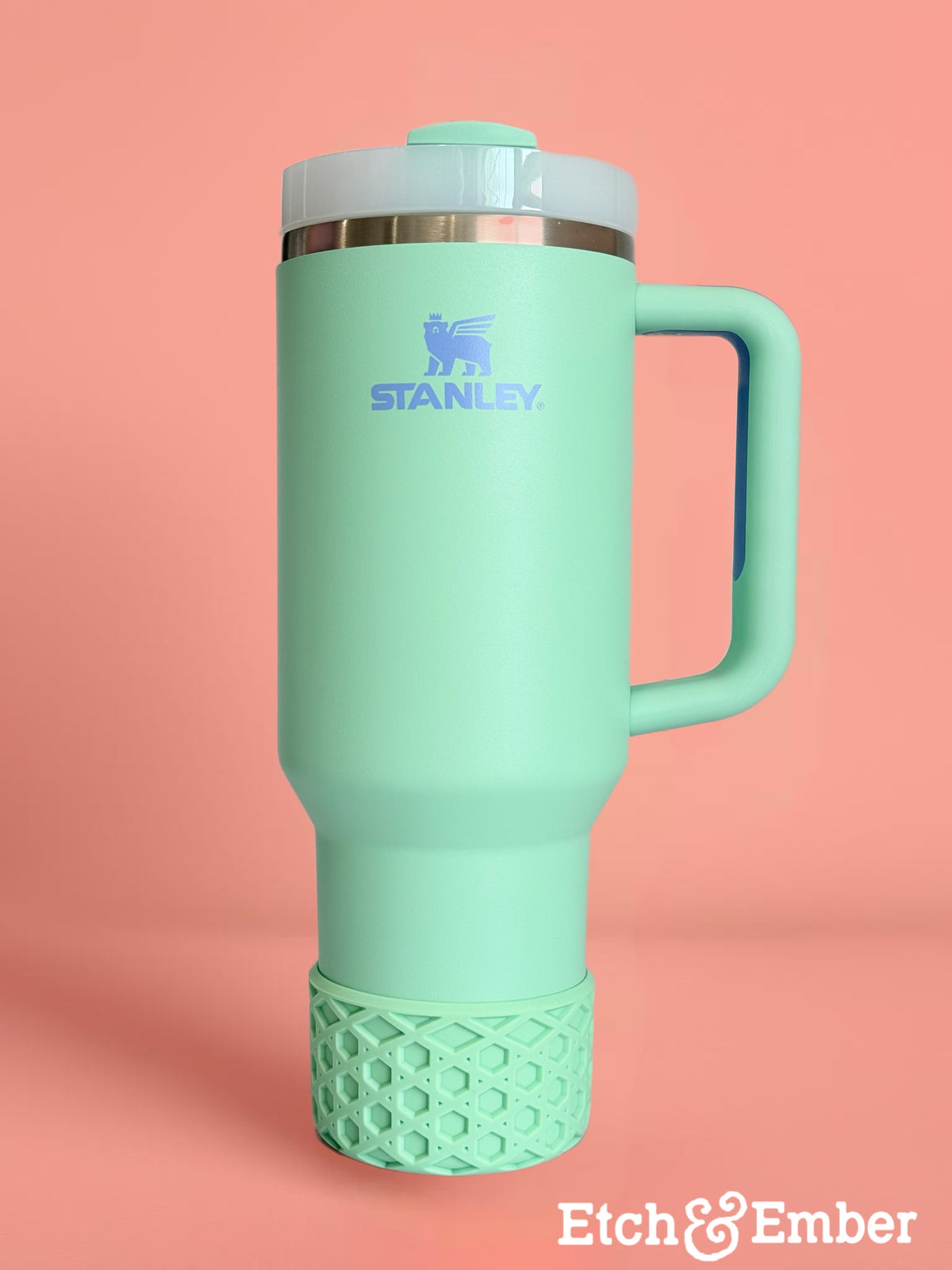 Jadeite matte waffle silicone tumbler boot – view 2