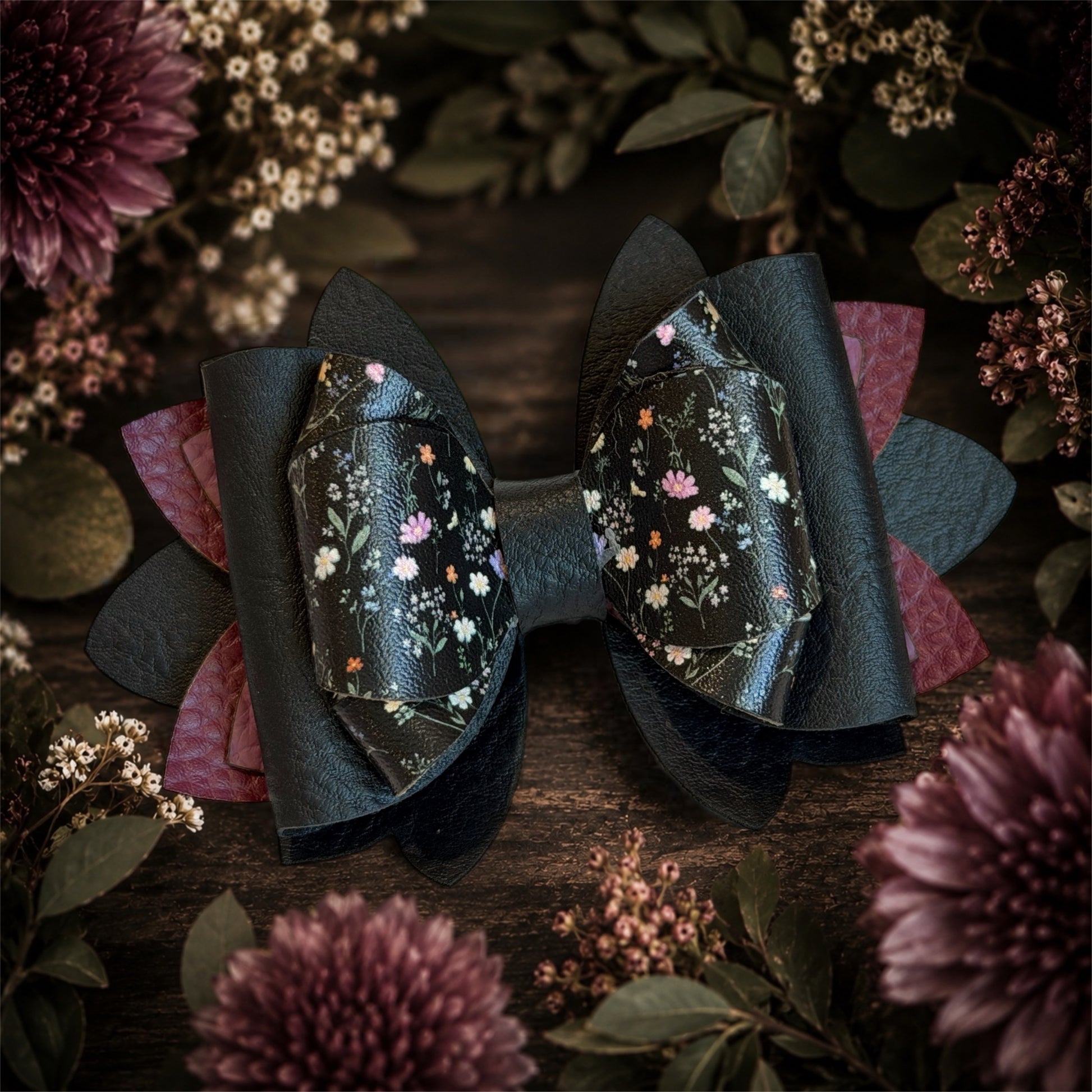 Kacey Musgraves Stanley Midnight Floral VersaBow™ Universal Tumbler Bow