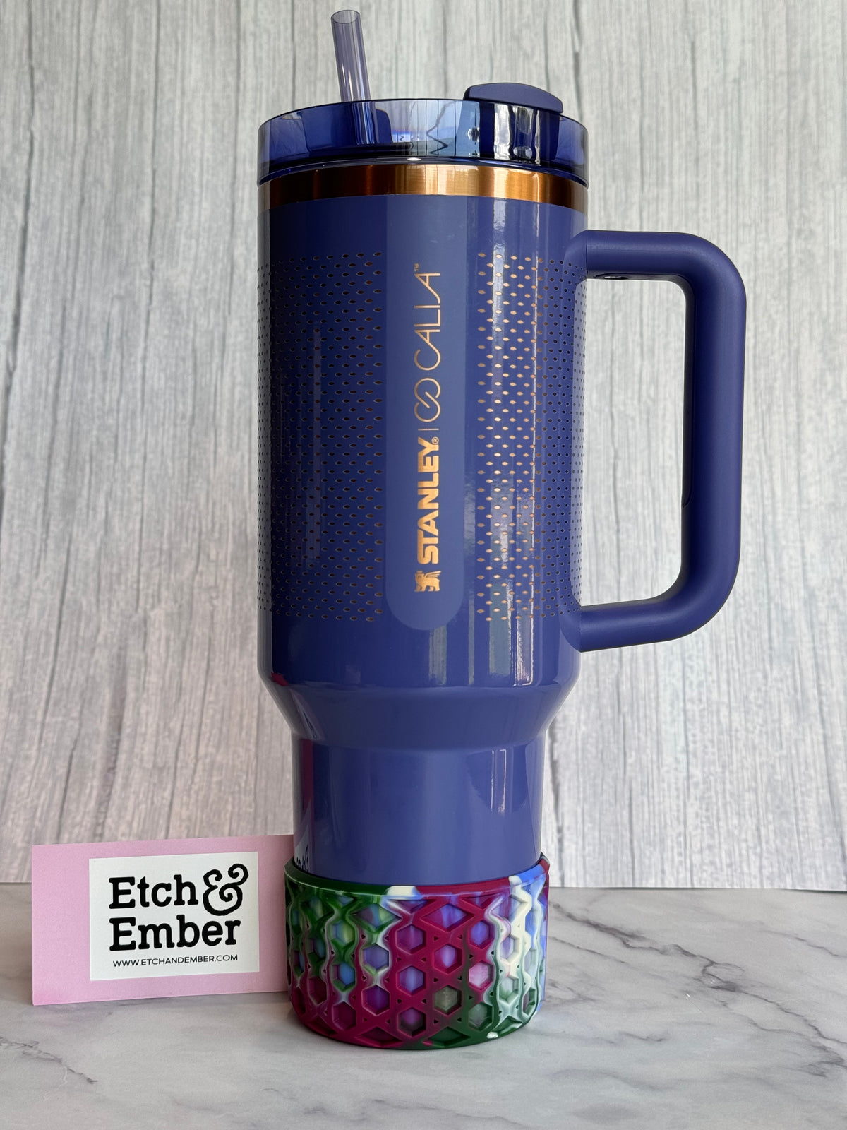 Olive Eden metallic waffle silicone tumbler boot – view 3