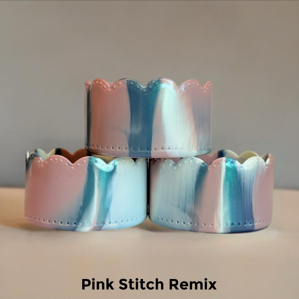 Pink Alien Pup scallop silicone tumbler boot – view 2
