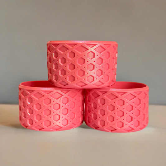 Pucker Peach matte waffle silicone tumbler boot – front view