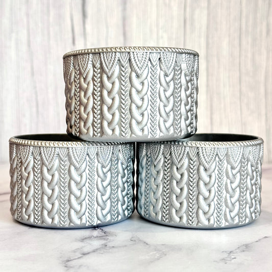 Silver Metallic macrame silicone tumbler boot – front view