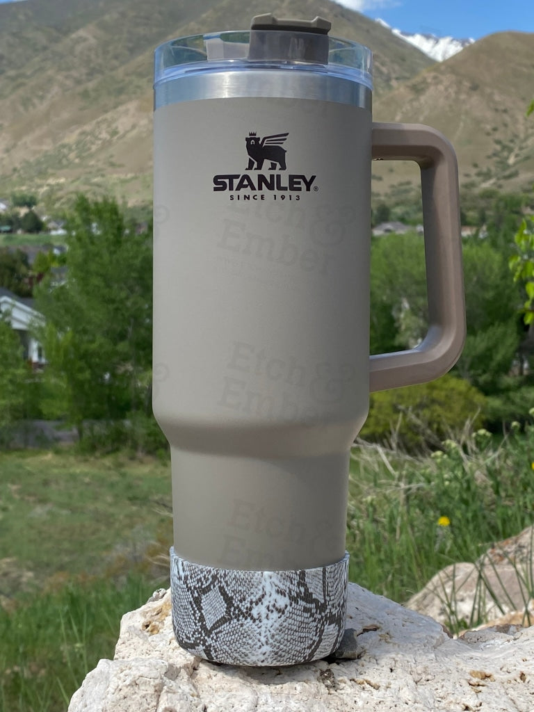 Mountain Stanley Quencher 40oz, Stanley Mug, Engraved Tumbler