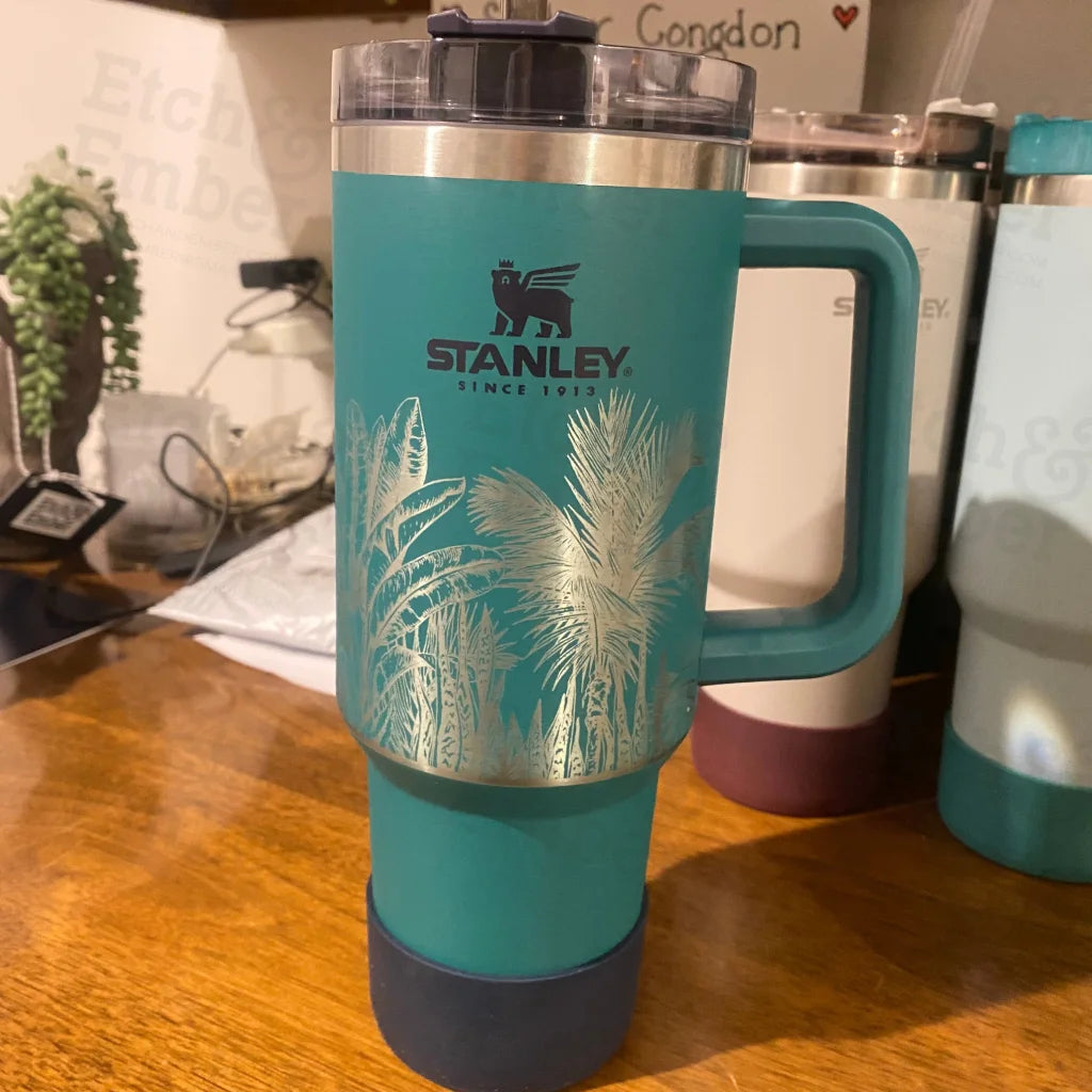 Stanley launched a Hammertone Green Quencher H2.0 FlowState Tumbler